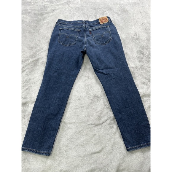 Levi's Boyfriend Jeans Women 31 Medium Wash Blue Denim Distressed Casual Stretch - Picture 7 of 12